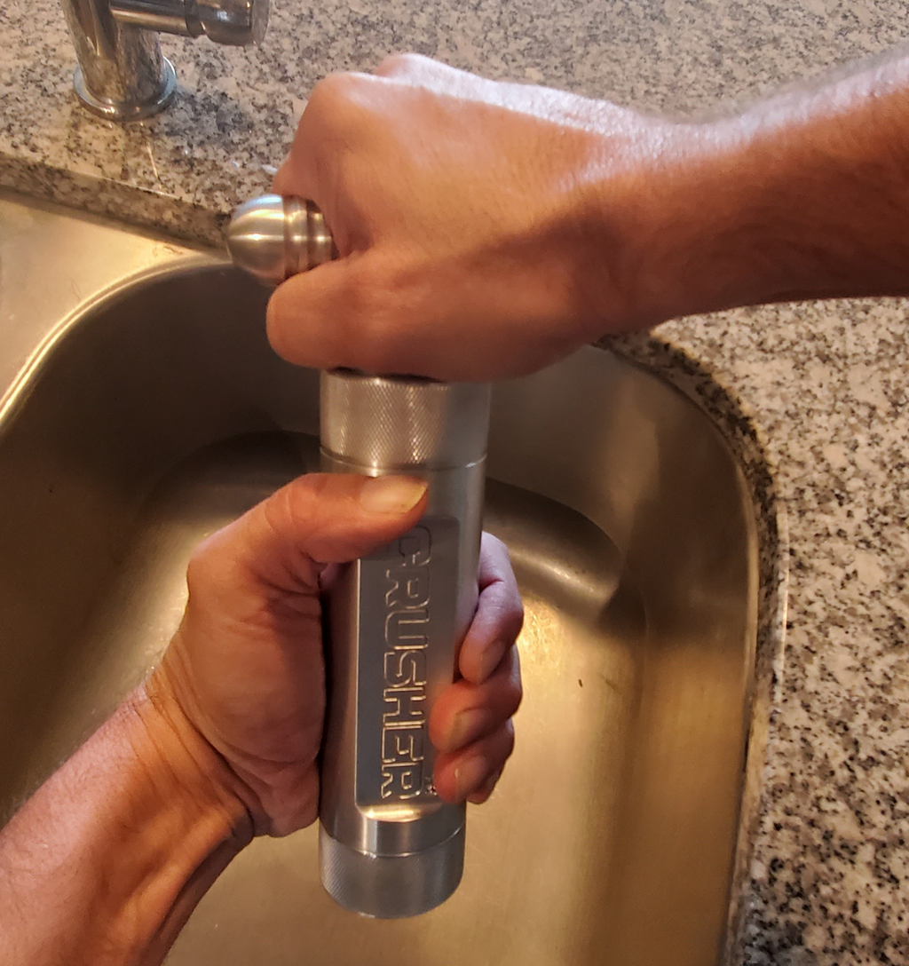 HTP Crusher™ | T-Handle Press